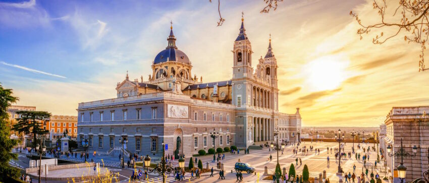 Almudena-Kathedrale in Madrid